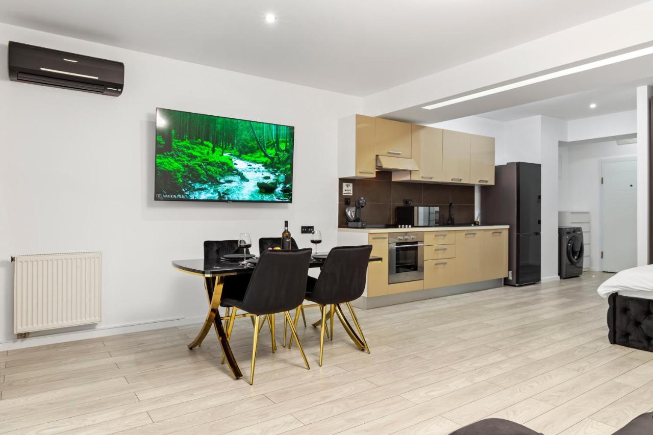 Central Deluxe By Rh Living Bucareste Exterior foto