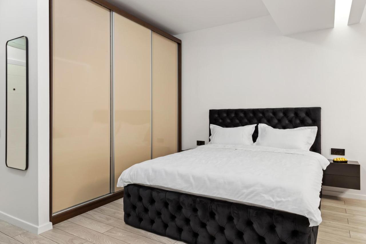Central Deluxe By Rh Living Bucareste Exterior foto