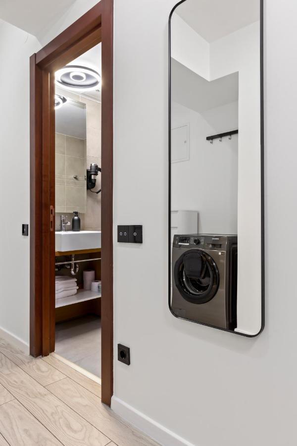 Central Deluxe By Rh Living Bucareste Exterior foto