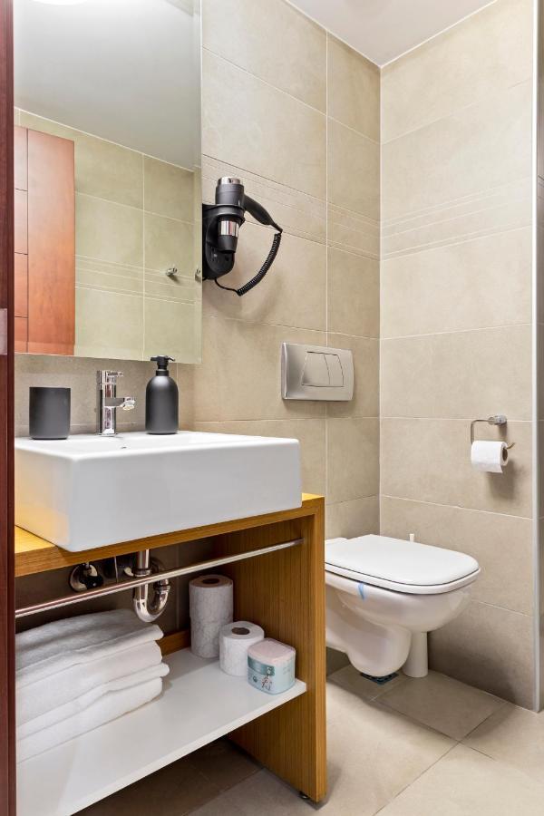 Central Deluxe By Rh Living Bucareste Exterior foto