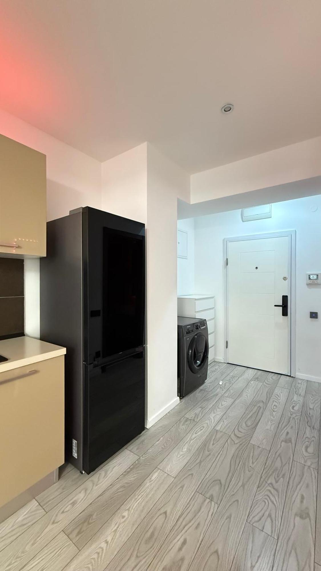Central Deluxe By Rh Living Bucareste Exterior foto