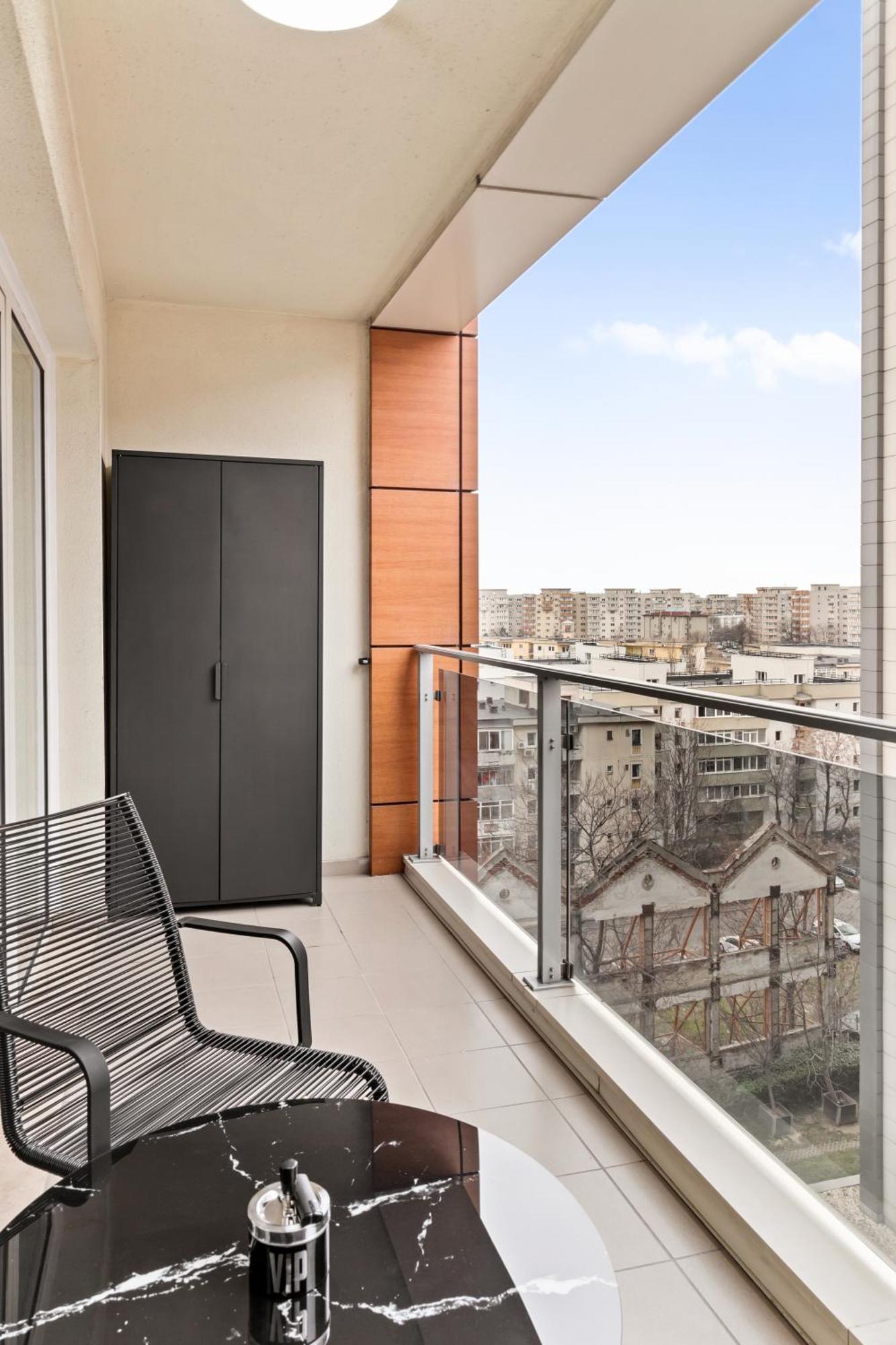 Central Deluxe By Rh Living Bucareste Exterior foto
